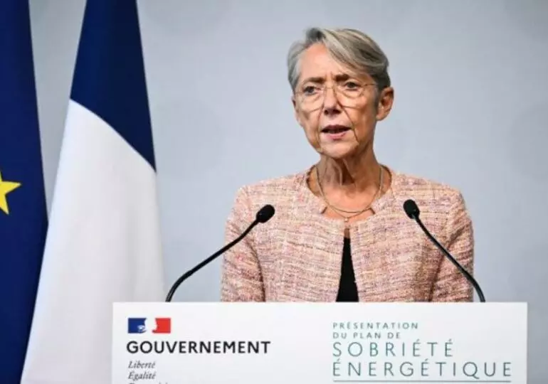 Cent jours pour apaiser : le plan de l’exécutif pour sortir de la crise