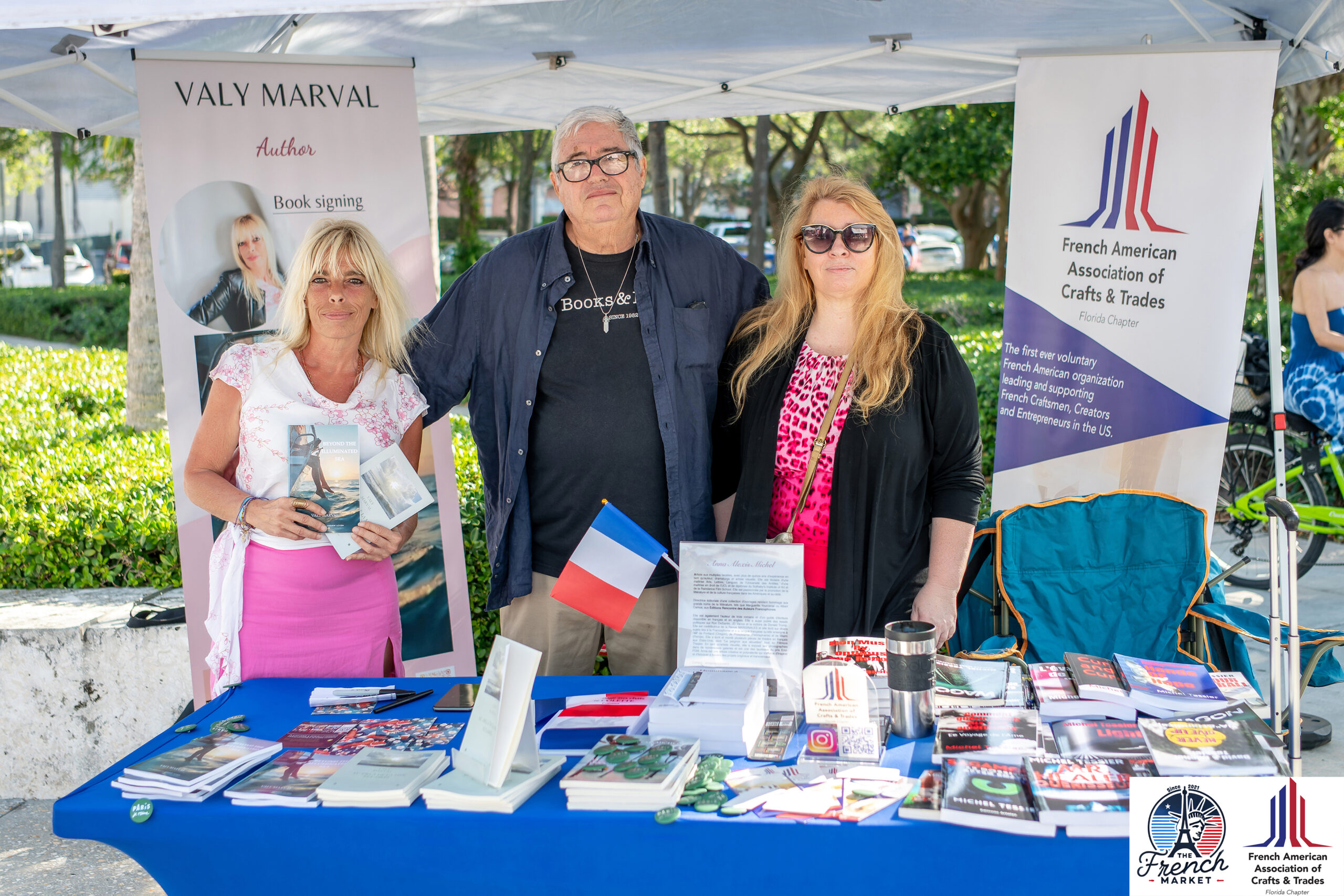 Dédicace du livre de Valy Marval au marché français à Miami