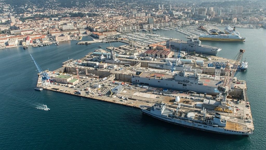 Méditerranée, la mer minée