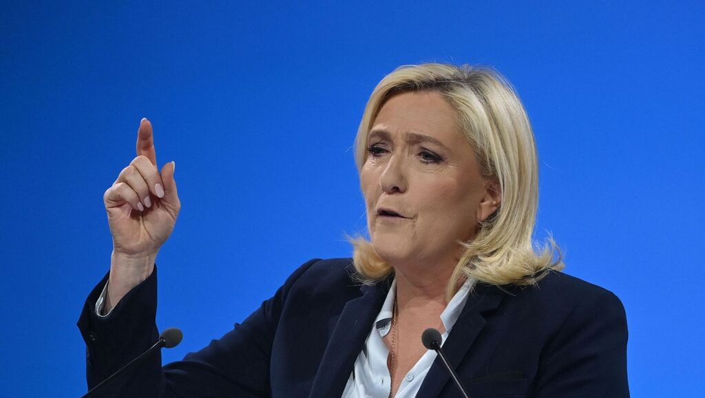 RN : Marine Le Pen loue la « vague patriote » en Europe