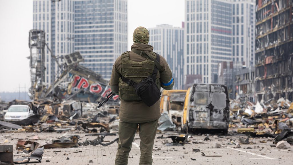 Ukraine, un défi militaire, un défi économique 
