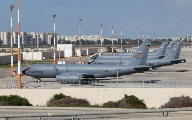 AFP__20260225__98W38NG__v4__HighRes__IsraelUsDefence-640x400