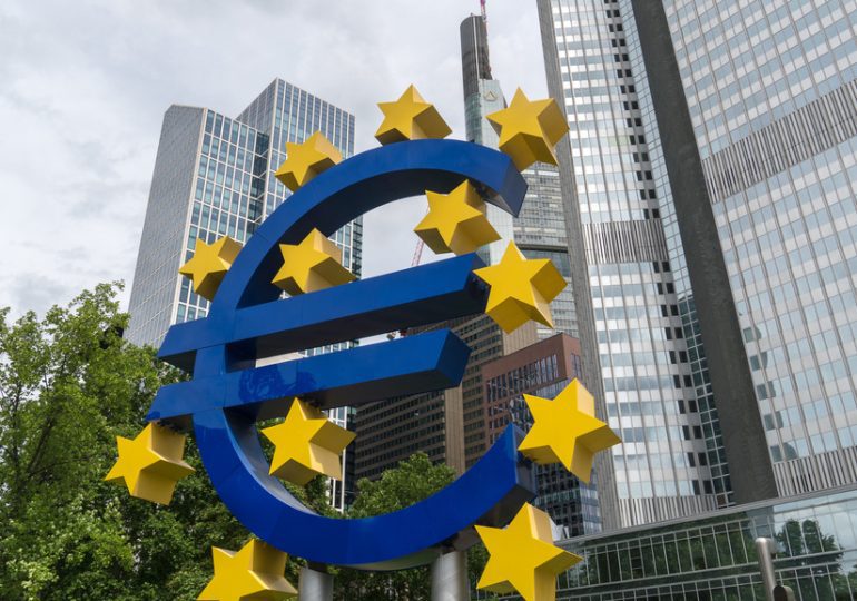 L’euro, le paratonnerre