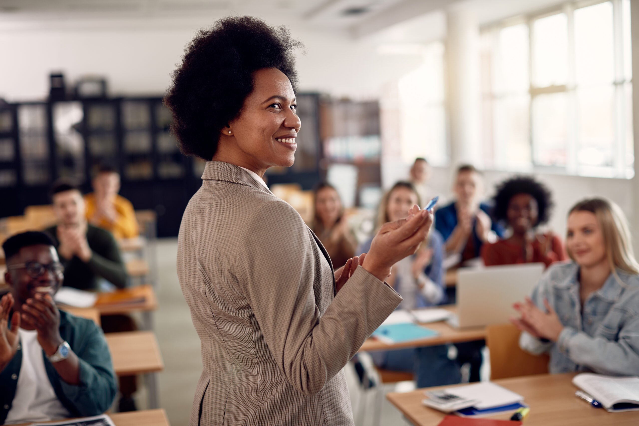 AEFE : l’engagement d’Anne Genetet pour revaloriser la carrière des enseignants