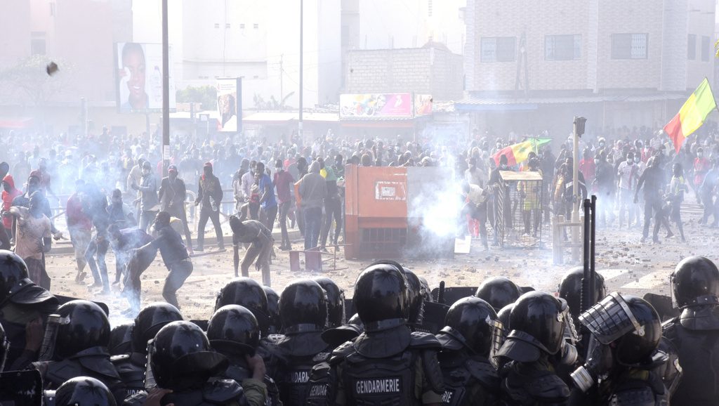 Sénégal : des manifestants dénoncent une restriction des libertés