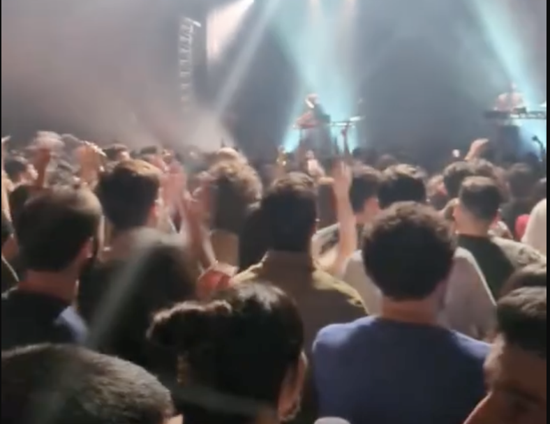 Patrick Jardin, père d&rsquo;une victime du Bataclan, à propos de l&rsquo;expression «Free Palestine» scandée dans la salle de concert parisienne ce week-end : «C&rsquo;était bien prémédité. Ça m&rsquo;inquiète. On n&rsquo;aurait pas dû les laisser entrer avec des drapeaux palestiniens, surtout au Bataclan».