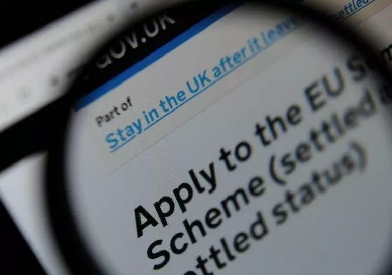 Le pre-settled status au Royaume-Uni prolongé de 2 ans