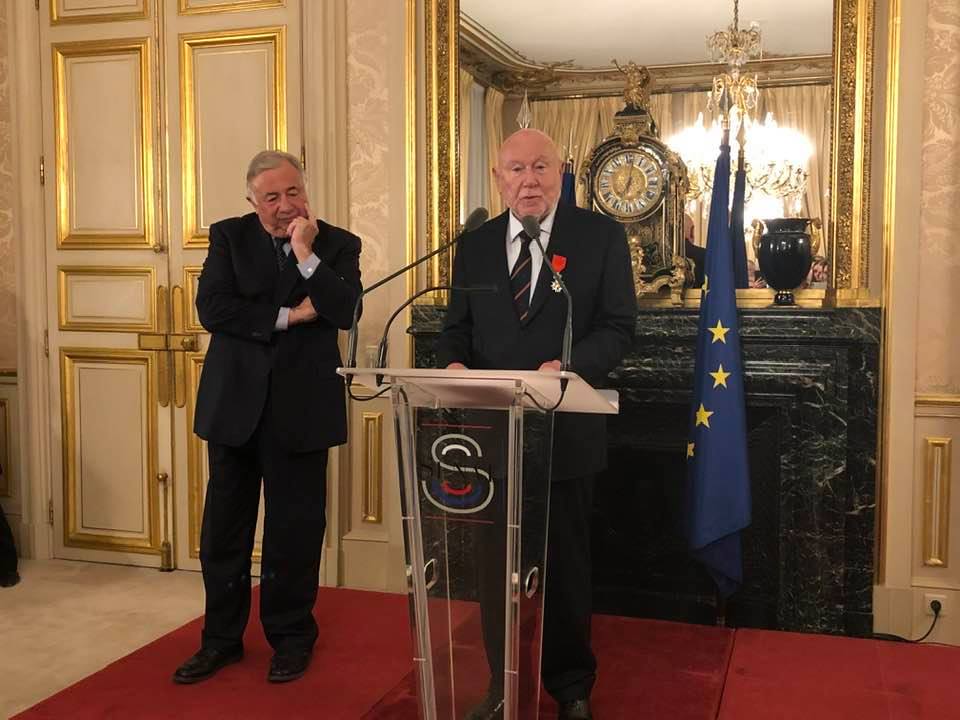 Jean-Pierre Cantegrit au Sénat, lors de sa décoration dans l’O.N. de la Légion d’honneur par Gérard Larcher, le 13/11/2019