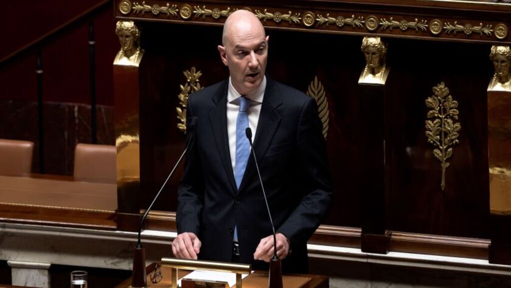 Lescure échoue à conquérir le perchoir !