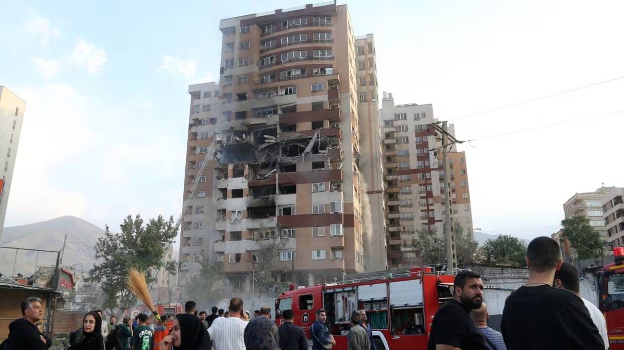 Immeuble d'habitations touché par une bombe israélienne ©AFP