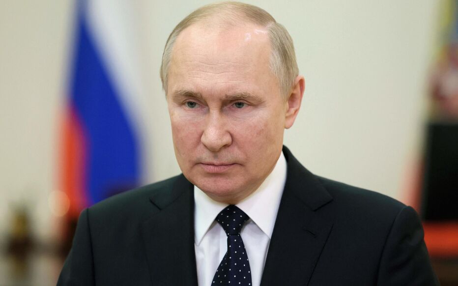 « Parmi les conditions justifiant l&rsquo;utilisation des armes nucléaires figure le lancement de missiles balistiques contre la Russie », selon un décret publié par le Kremlin ce mardi 19 novembre alors que le président Biden a autorisé l&rsquo;Ukraine a utilisé des missiles balistiques américains la veille.