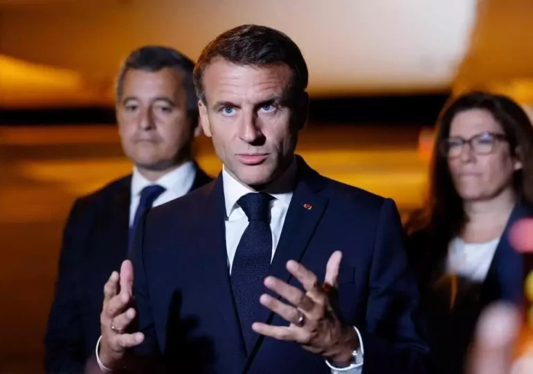 "Je ne reviendrai pas sur le troisième référendum", déclare Emmanuel Macron en Nouvelle-Calédonie.