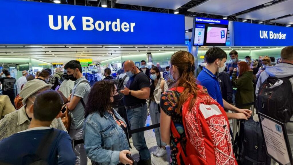 Brexit : la CJUE confirme que les Britanniques ne peuvent pas garder leurs droits de citoyens de l’UE