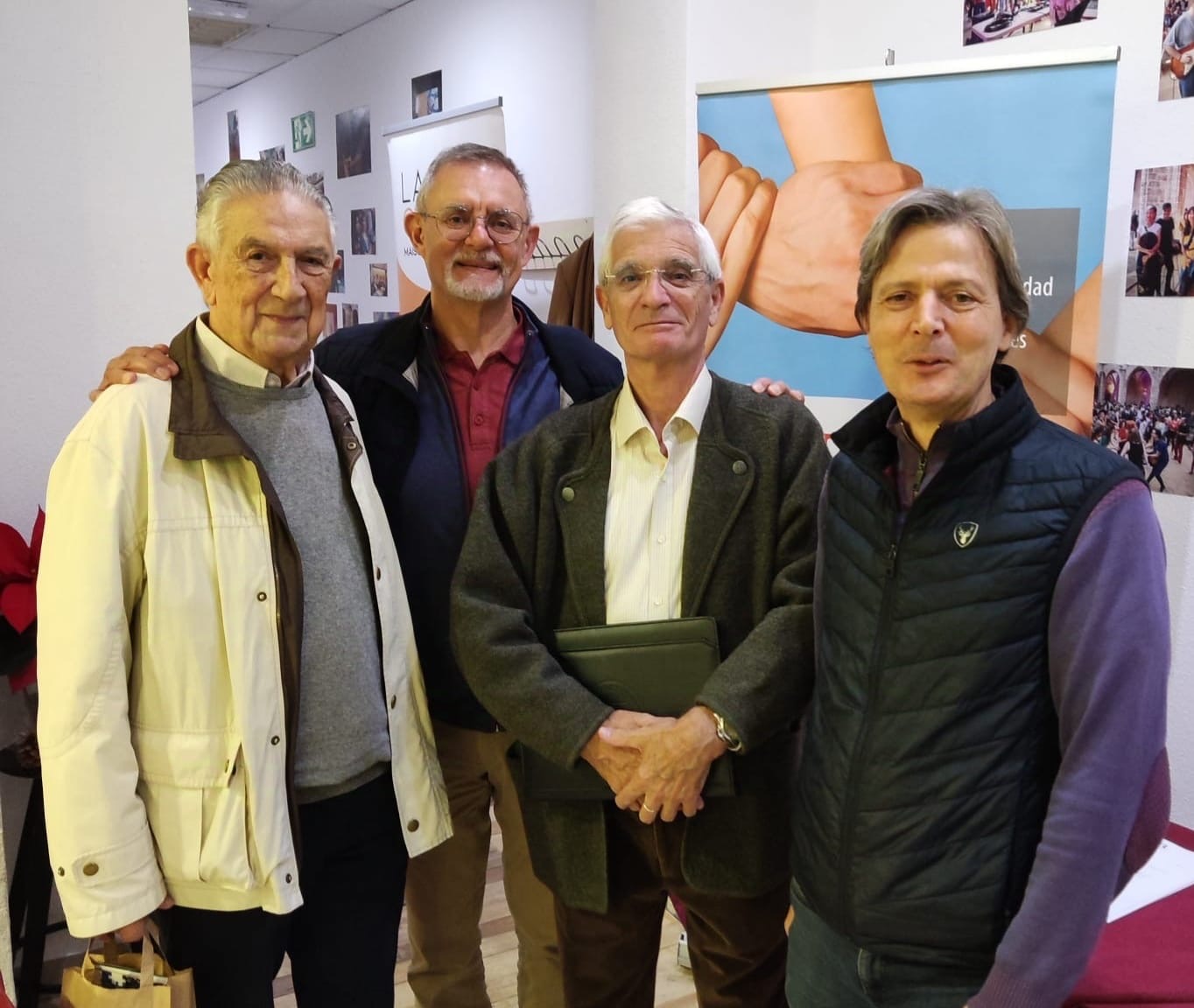 Les membres de la Société Française de Bienfaisance Valence (dont Christian Berret, président de l'Association, tout à droite)