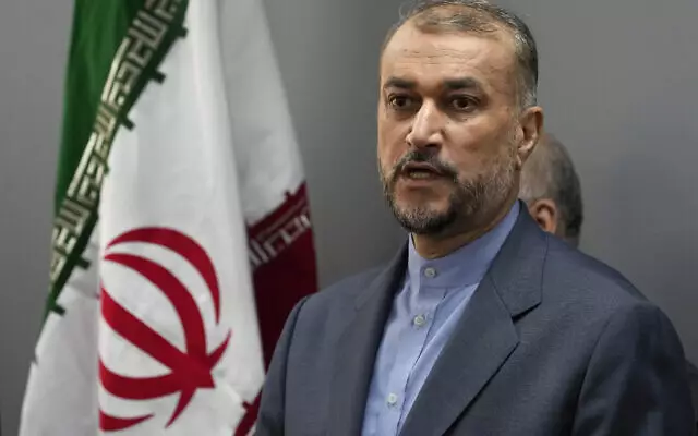 "Nous avons annoncé à la Maison Blanche dans un message que notre opération serait limitée, minime et viserait à punir le régime israélien", a déclaré le ministre iranien des Affaires étrangères, Hossein Amir-Abdollahian.