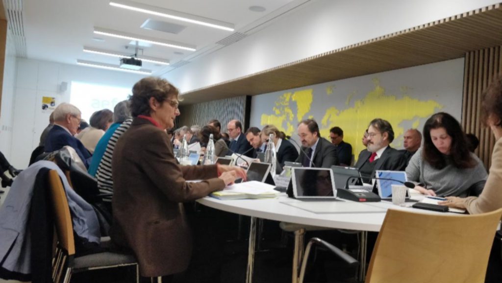 Le siège dédié aux élus locaux au conseil d’administration de l’AEFE restera vacant !