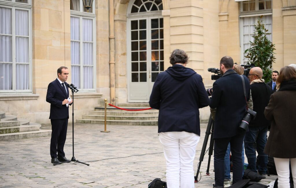 Démission de Sébastien Lecornu