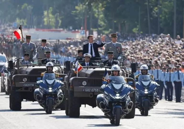 Revoir le défilé du 14 juillet 2024