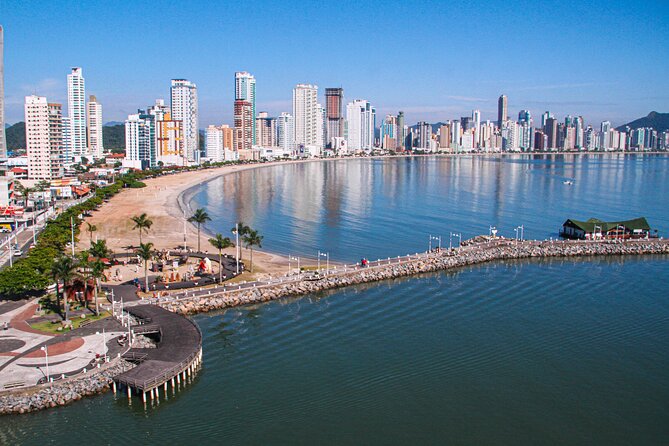 Florianopolis à Balneario Camboriu en 2026 &copy;Stockadobe
