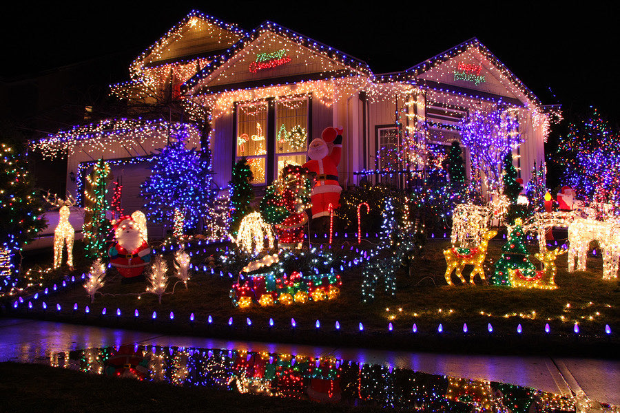 Maison en Californie décorée pour Noël