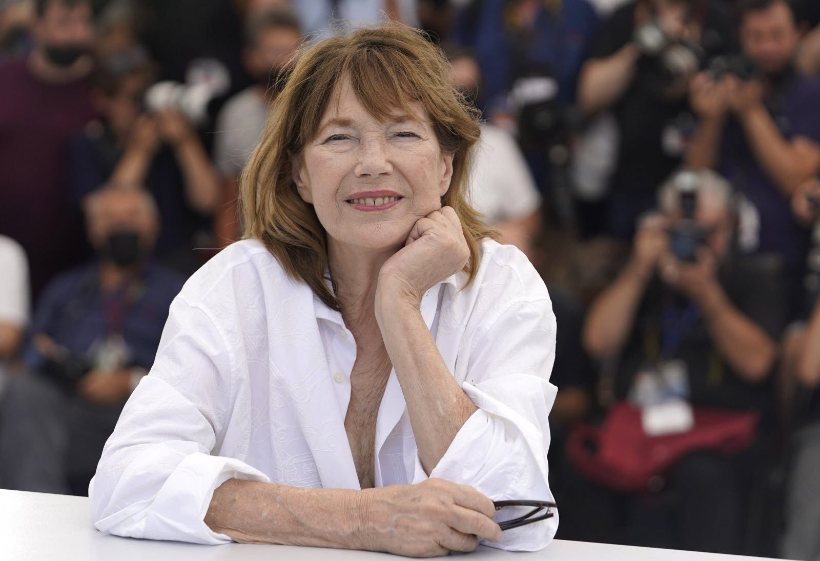 « Artiste complète, sa voix était aussi douce que ses engagements étaient ardents » – Emmanuel Macron évoquant la carrière de l&rsquo;artiste franco-britannique Jane Birkin, décédée ce dimanche 16 juillet.