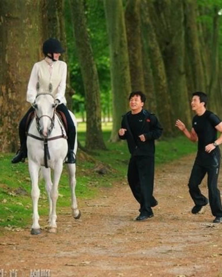 Laura Weissbecker &agrave; cheval
