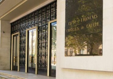 Grève au Lycée Français Charles de Gaulle 