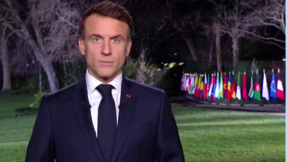 Capture écran des voeux 2024 d'Emmanuel Macron 