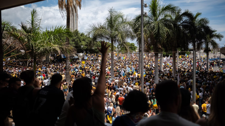 Manifestation demandant de restreindre le nombre de touristes aux Ìles Canaries, à Fuerteventura, le 20 avril 2024