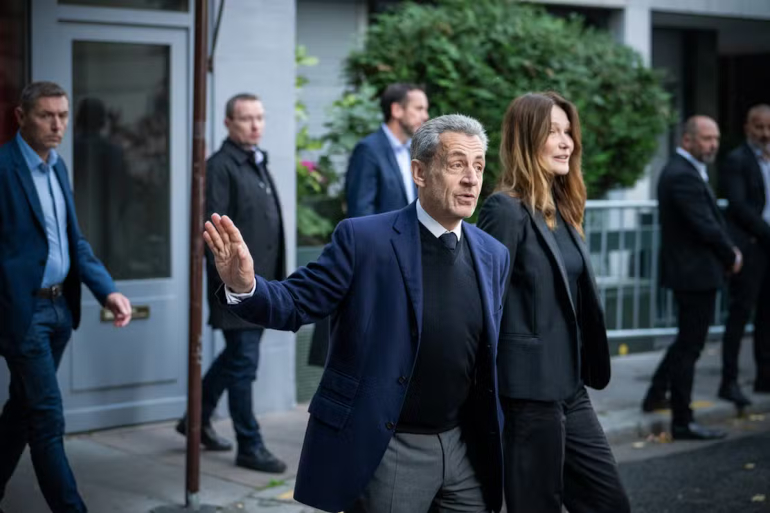 L&rsquo;ancien pr&eacute;sident fran&ccedil;ais Nicolas Sarkozy et son &eacute;pouse Carla Bruni-Sarkozy