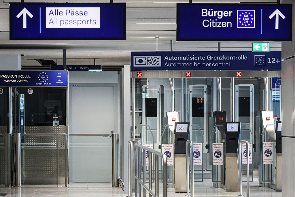 Contrôle passeports
