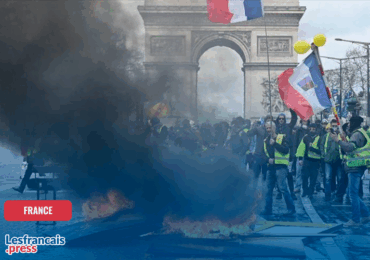 Pourquoi la crise politique française n'est pas (encore) une crise économique ?