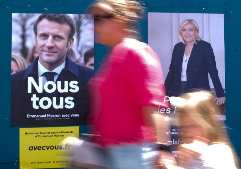 Est-ce que le système politique français est à bout de souffle ?