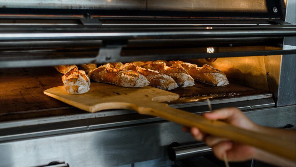 « Les boulangeries françaises ne vont pas mourir », assure le président de la CNBPF