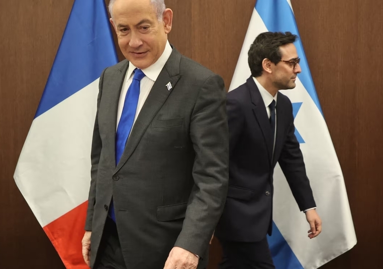 Stéphane Séjourné avec Benjamin Netanyahou 