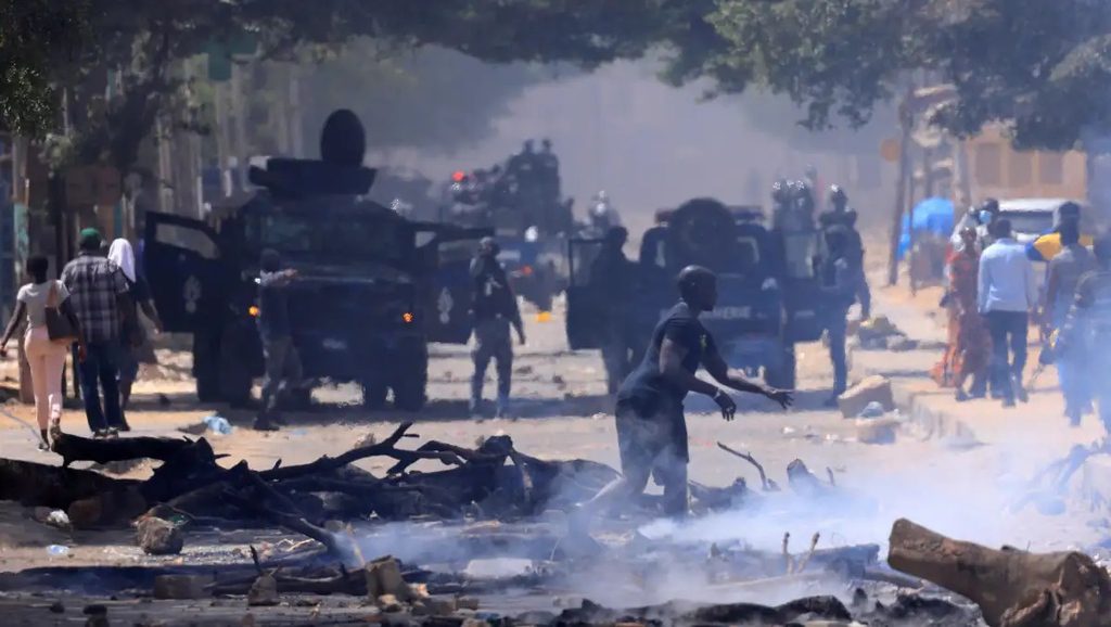 Sénégal : l&rsquo;armée déployée à Dakar après les violences