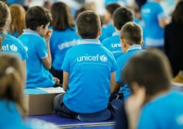 L’Unicef alerte sur les progrès encore nécessaires pour la pleine protection des enfants en France