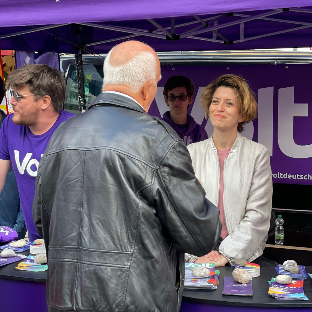 Valérie Chartrain tête de liste « Alliance européenne citoyenne » - circonscription de Belgique