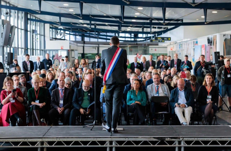 Vincent Caure en déplacement à Ashford (Royaume-Uni) lors d'une conférence sur le transport