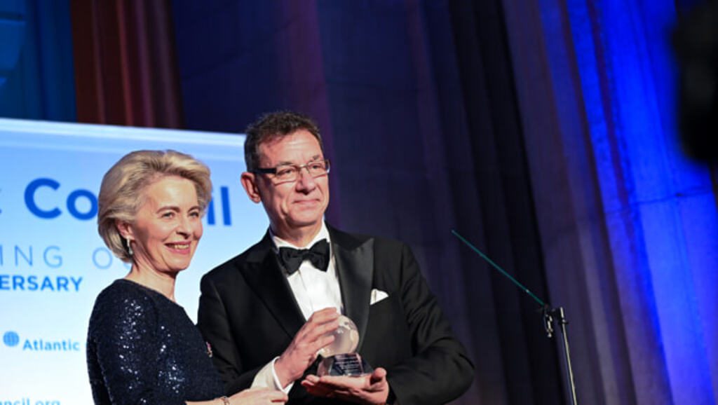 L’affaire des SMS entre Ursula von der Leyen et le patron de Pfizer
